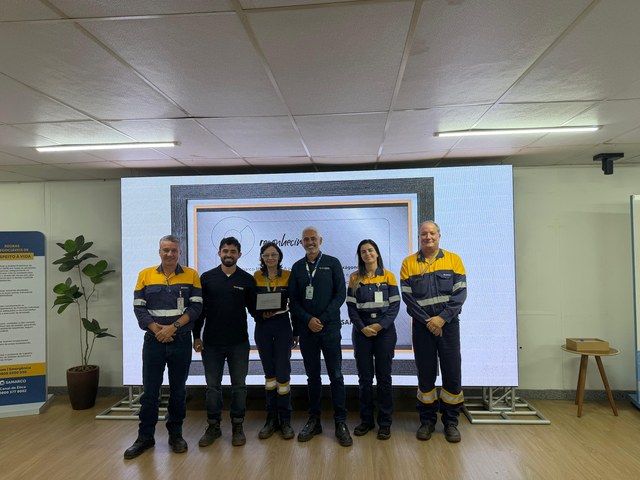 Hexagono recebe premio de melhor desempenho em ssma da samarco 3