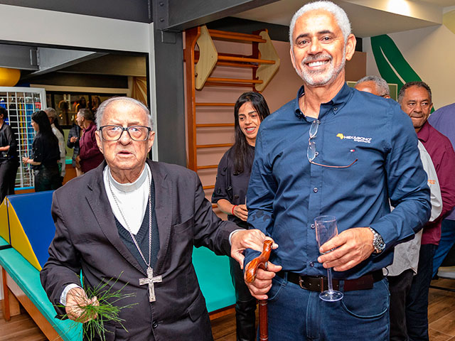 Inauguração do Centro de Reabilitação Nilce Magalhães da Silva