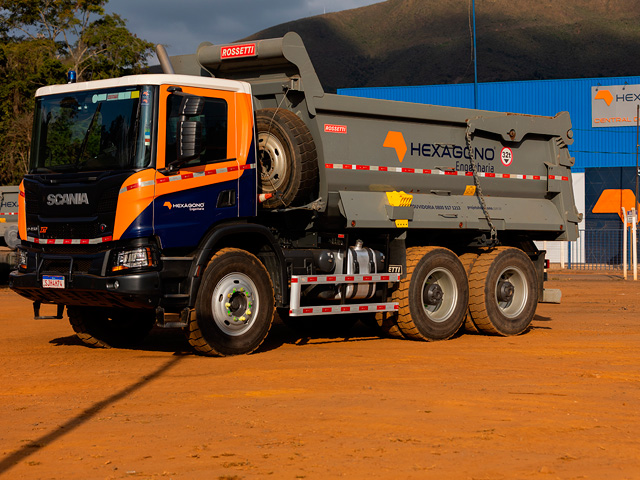 Foto galeria principais equipamentos de terraplanagem da hexagono engenharia 4