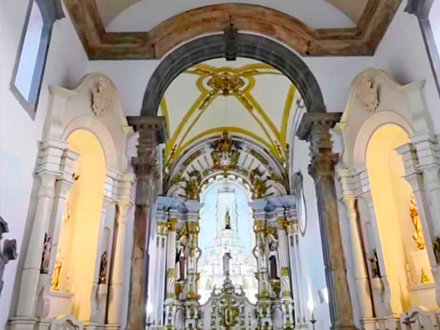 Reconstrucao e restauracao da igreja de nossa senhora do carmo em mariana mg apos incendio um marco na trajetoria da hexagono